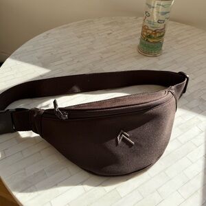 Oner Active Dark Brown Belt Bag